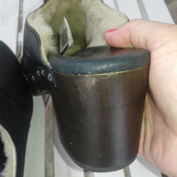 Ugg mules - Picture 8 of 8